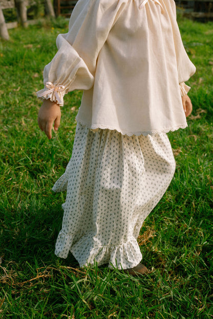 Flower child top - Tea stained - PRE ORDER