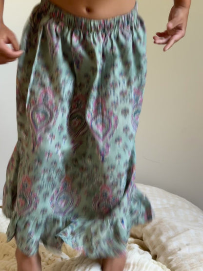 Hand On Your Heart cropped Tee